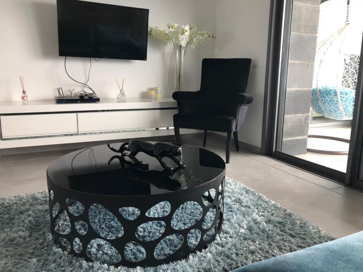 Panorama Apartment " City Garden " Bat Yam Exterior foto