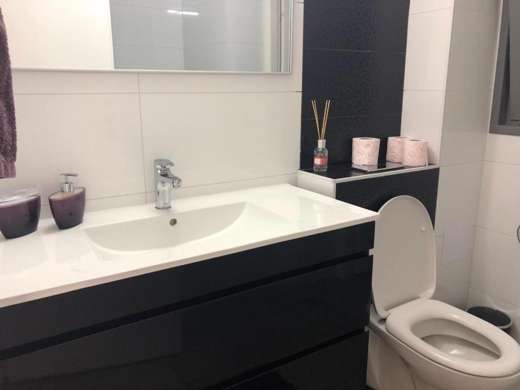 Panorama Apartment " City Garden " Bat Yam Exterior foto