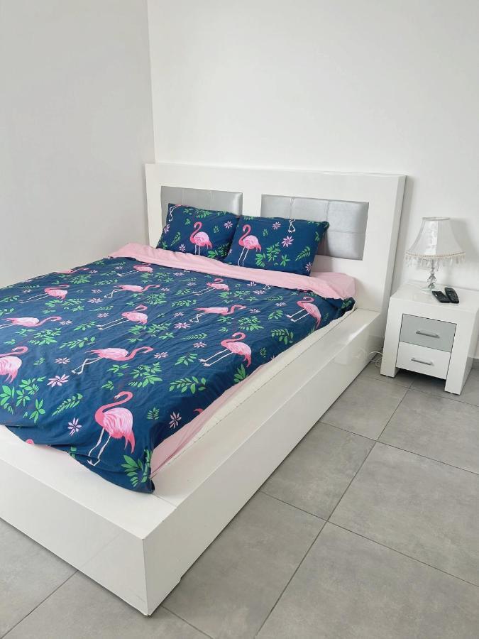 Panorama Apartment " City Garden " Bat Yam Exterior foto