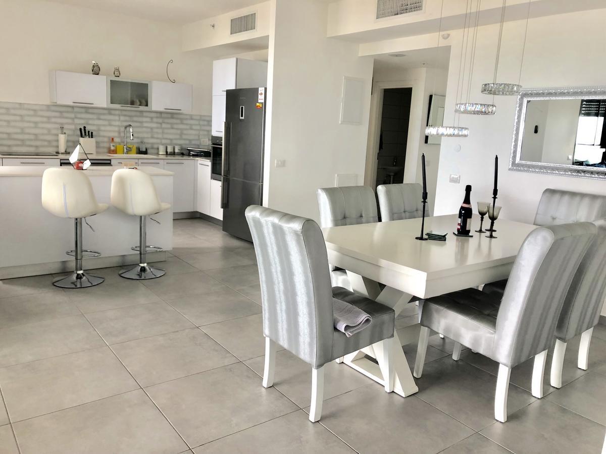 Panorama Apartment " City Garden " Bat Yam Exterior foto